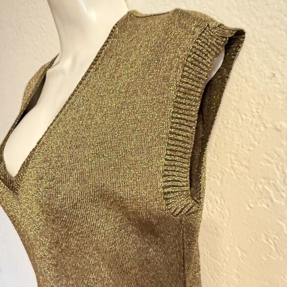 dots brand Gold Metallic Knit V-Neck Sleeveless Tunic Top With Studded Hemline S - Picture 5 of 9